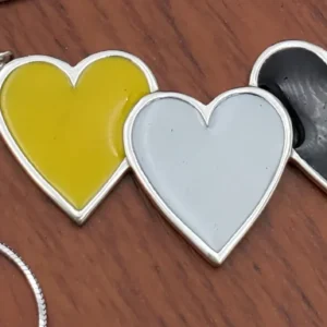 🚩 Garifuna Flag Pendant – Revolutionary Heritage in Gold or Silver